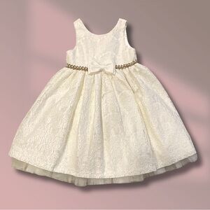 American Princess Size 6 Cream Ivory Lace & Tulle Underneath Rhinestone Waist